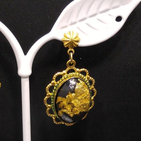 Vintage Gold Foil Lucite Post Earrings, Filigree Frames, Clear Lucite, 1 1/2 In - Picture 6 of 12